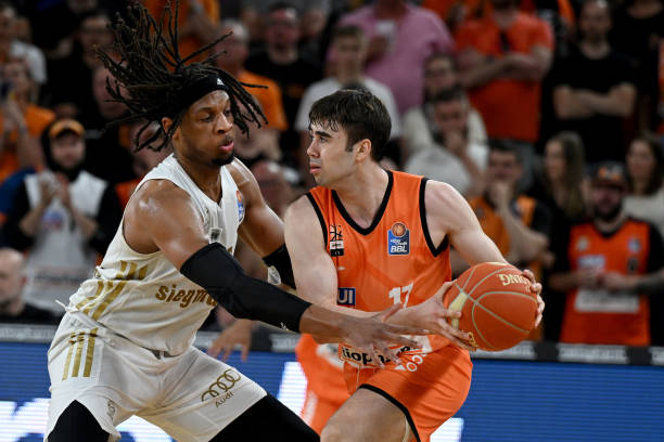 防守能否主 防守能否主