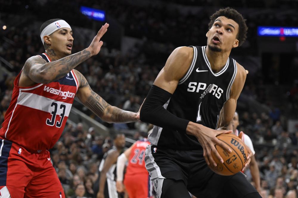 并希望通过 并希望通过