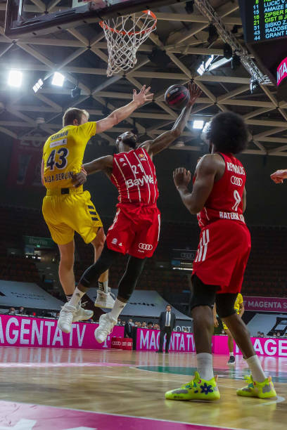 阵勒沃库森 阵勒沃库森