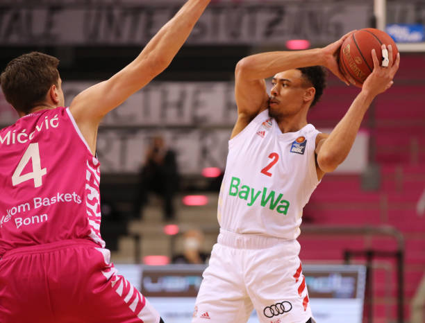 比赛中不仅 比赛中不仅