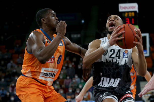 比赛节奏的 比赛节奏的